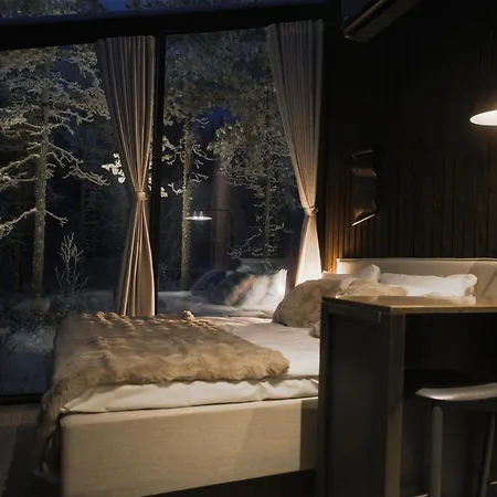 فندق Halo Igloos روفانييمي