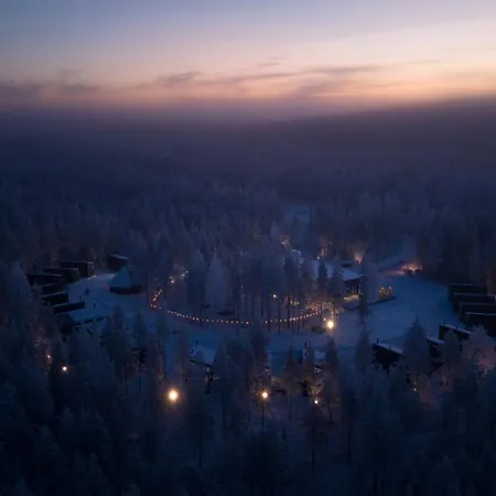 Hotel Halo Igloos 4*