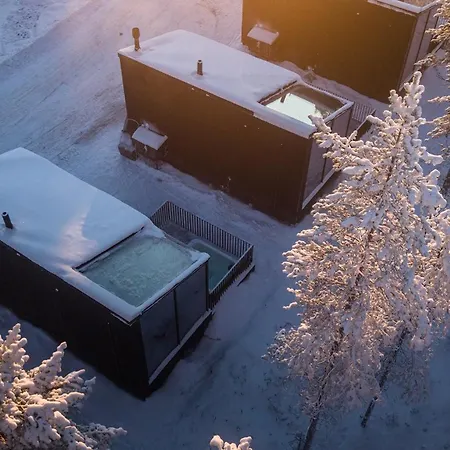 فندق Halo Igloos 4*