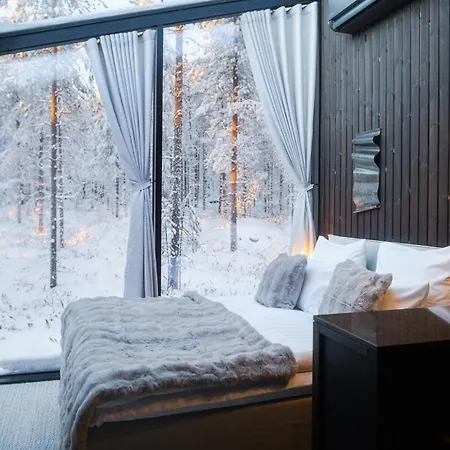 فندق Halo Igloos روفانييمي