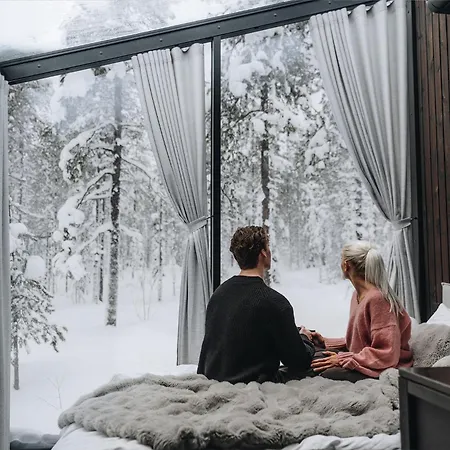 Hotel Halo Igloos Rovaniemi